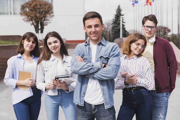 studenci